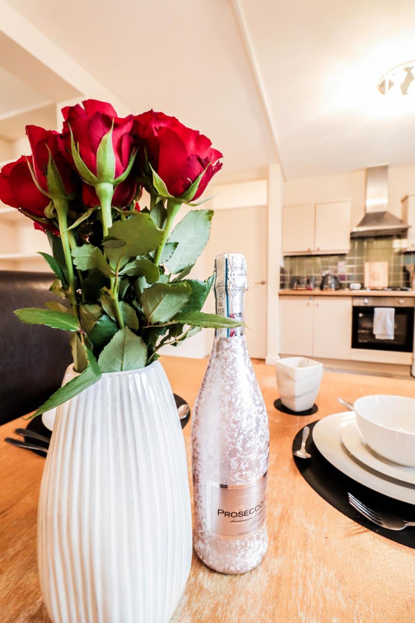 Fantastic 2 Bed Apartament Londra