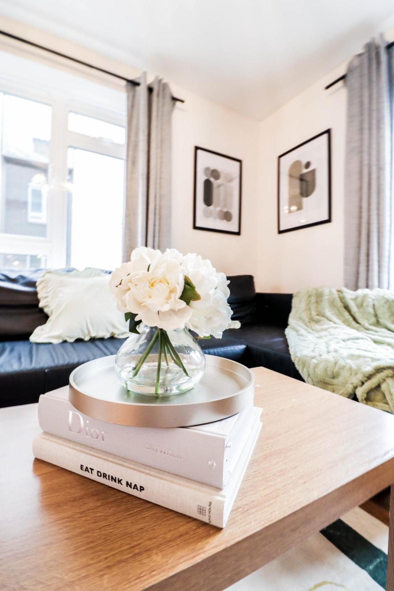 Fantastic 2 Bed Londra