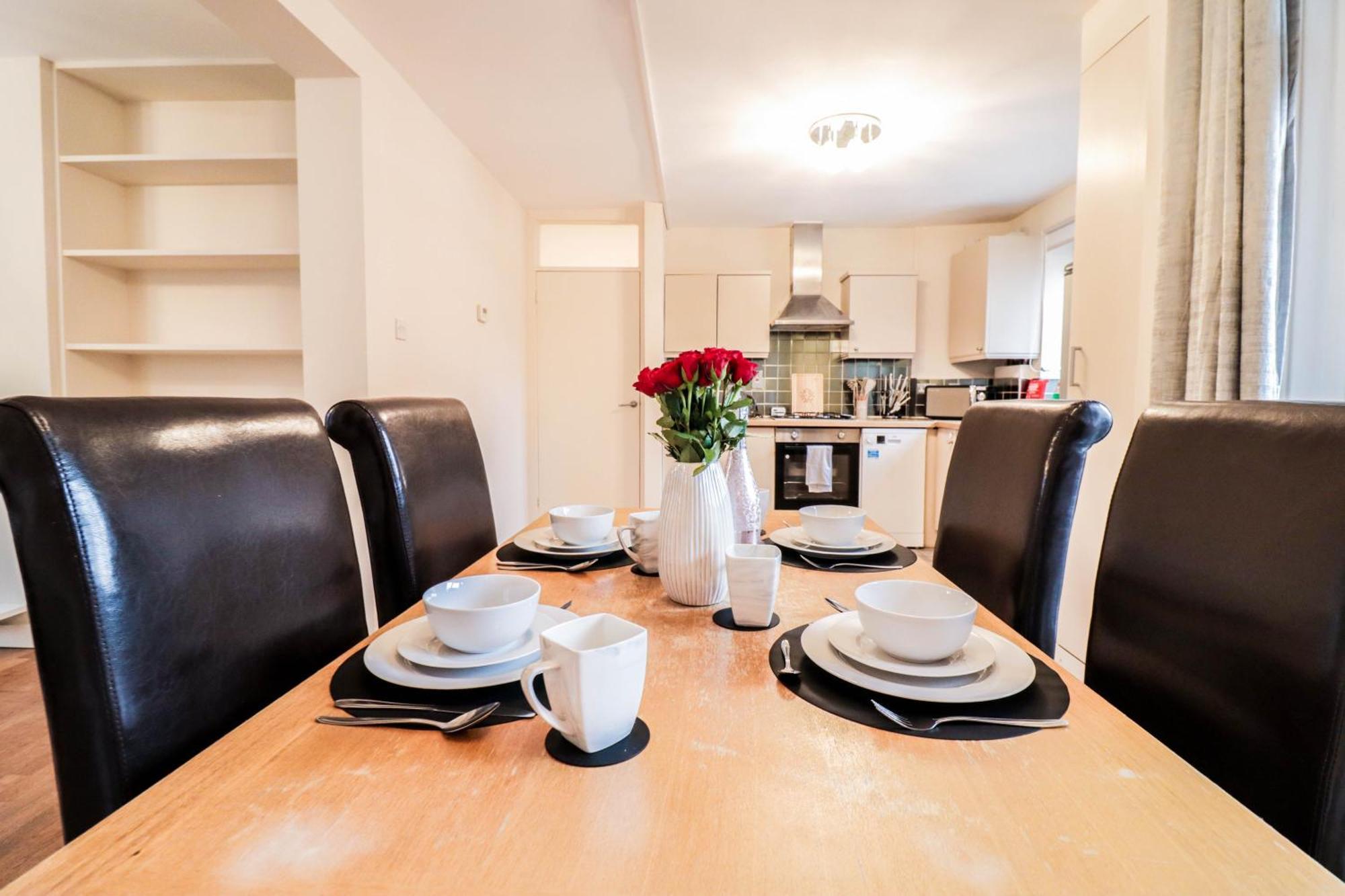 Fantastic 2 Bed Apartament Londra