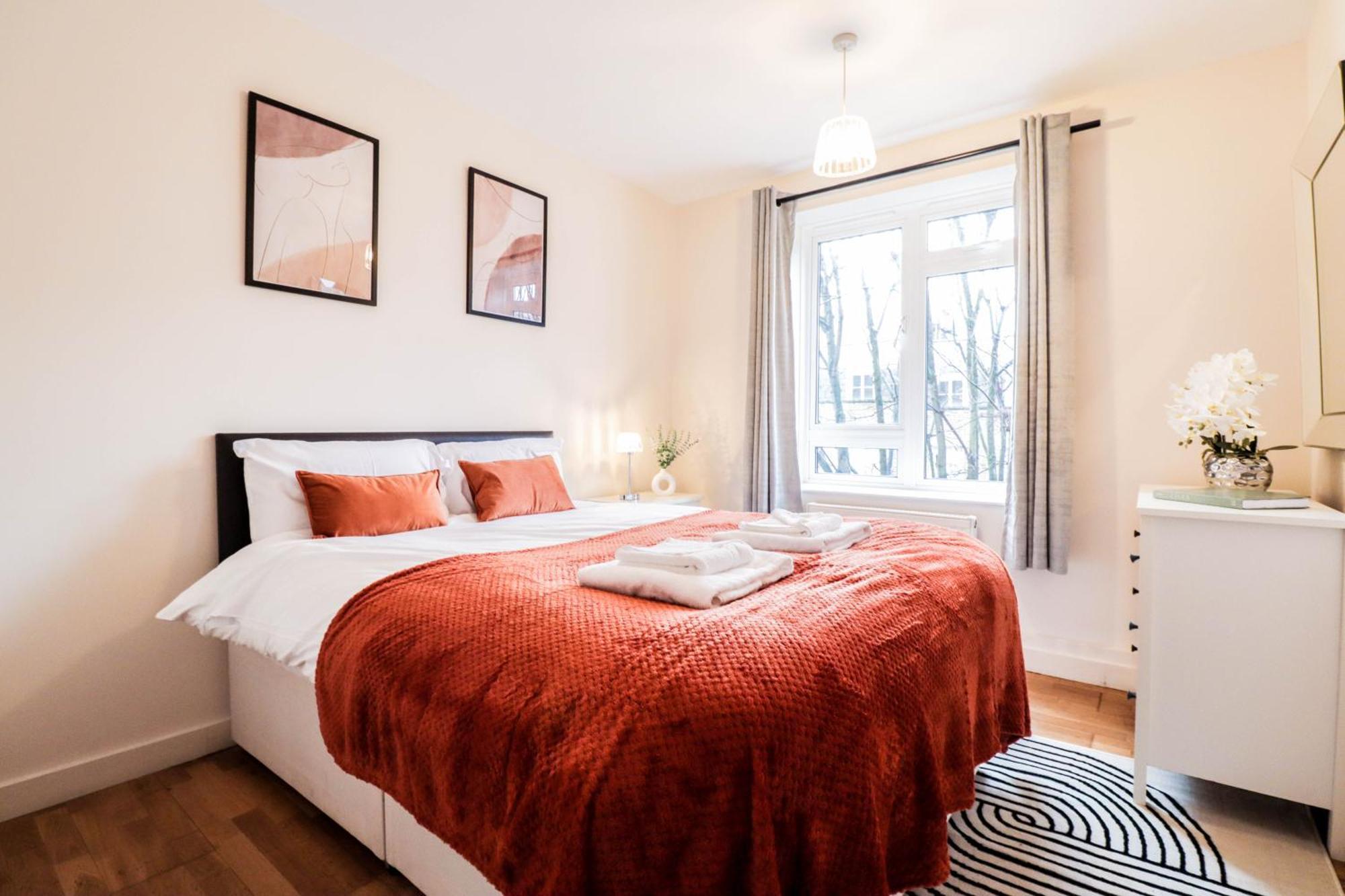 Fantastic 2 Bed Londra